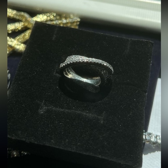 Pure silver 925 stamped size 7.5 dual band ring with swarovski elements - Picture 6 of 9